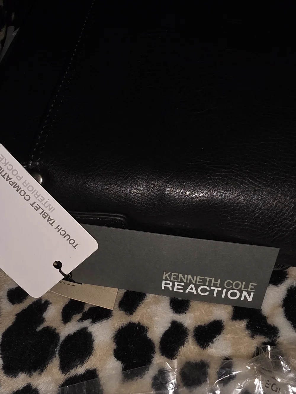 Kenneth Cole Reaction Flapover Tablet Bag